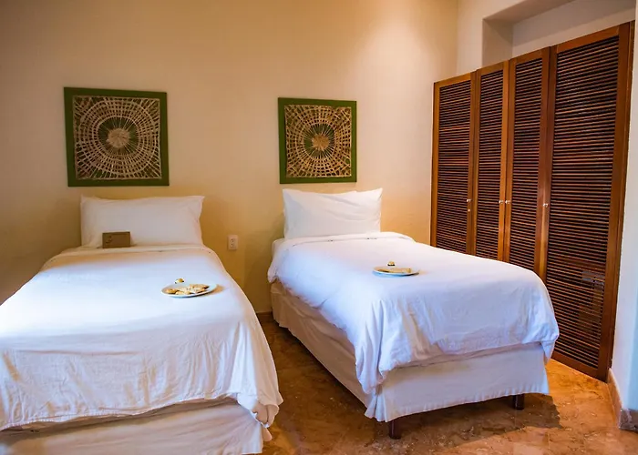 Porto Playa Condo Hotel And Beach Club