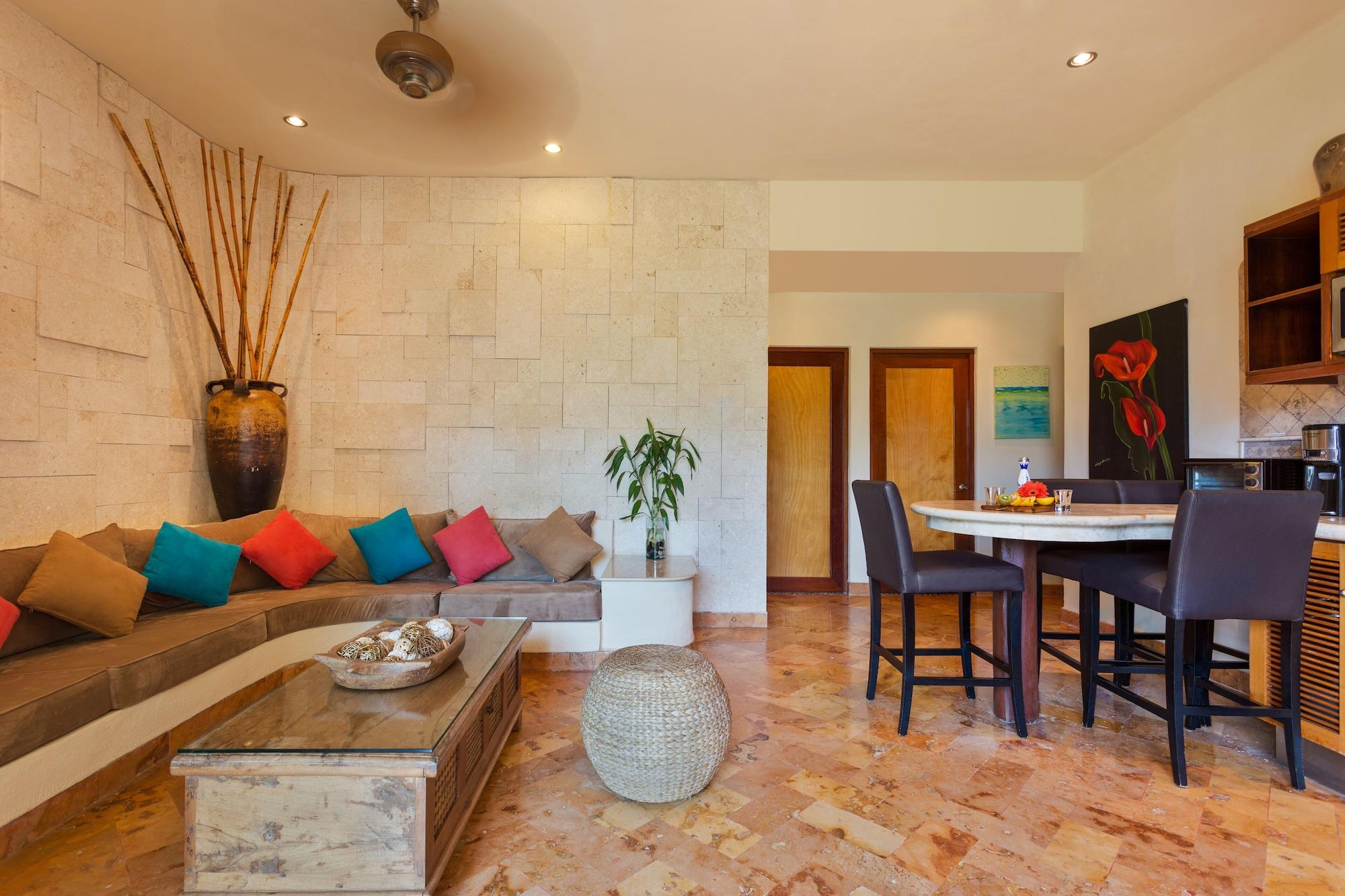 Porto Playa Hotel&beach Club 4*