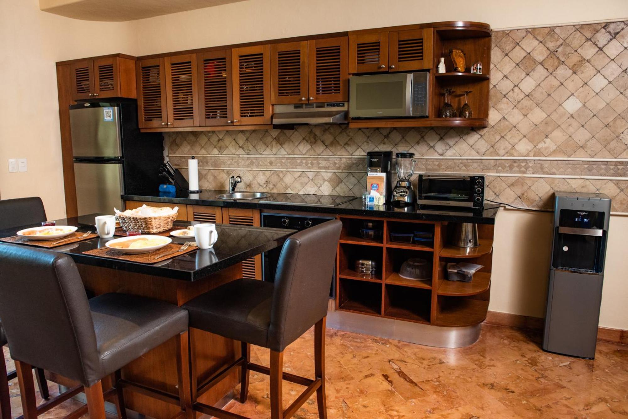 Porto Playa And Club Hotel 4*