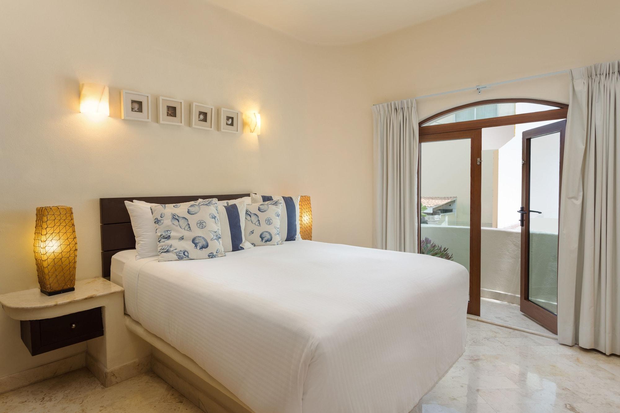 Porto Playa Hotel&beach Club 4*