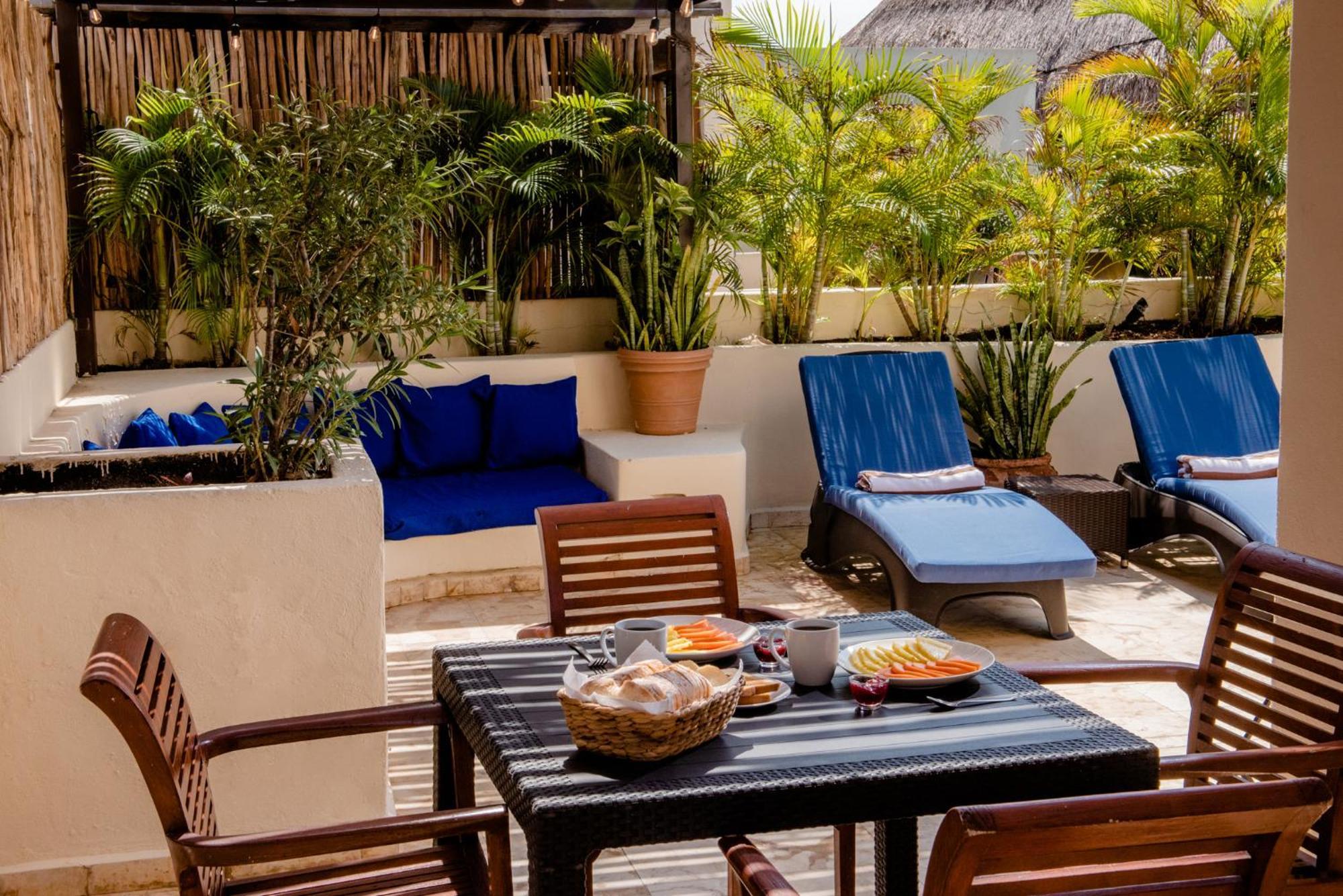 Hotel Porto Playa And Club 4*